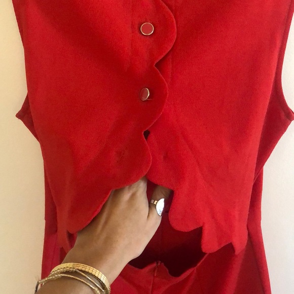 Mount Rau | Red Scallop Hem Open back Romper, M - Picture 2 of 4
